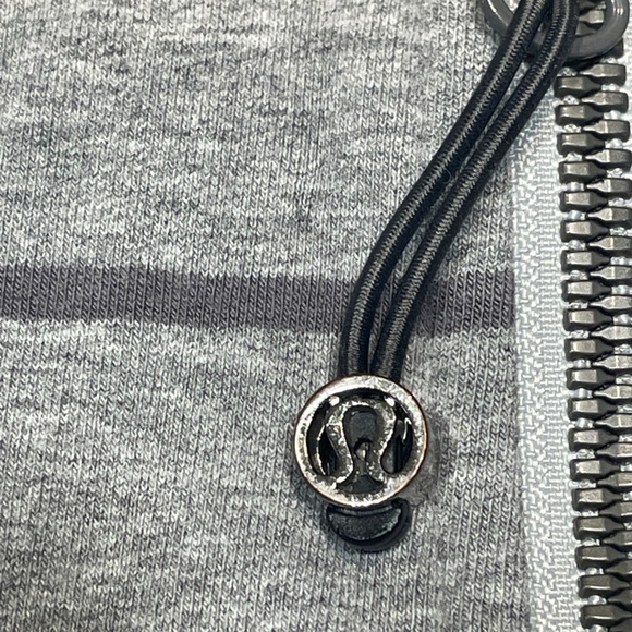 Lululemon Gray Stripe Rollin With My Omies Hoodie Sweatshirt Size XL - Picture 5 of 15